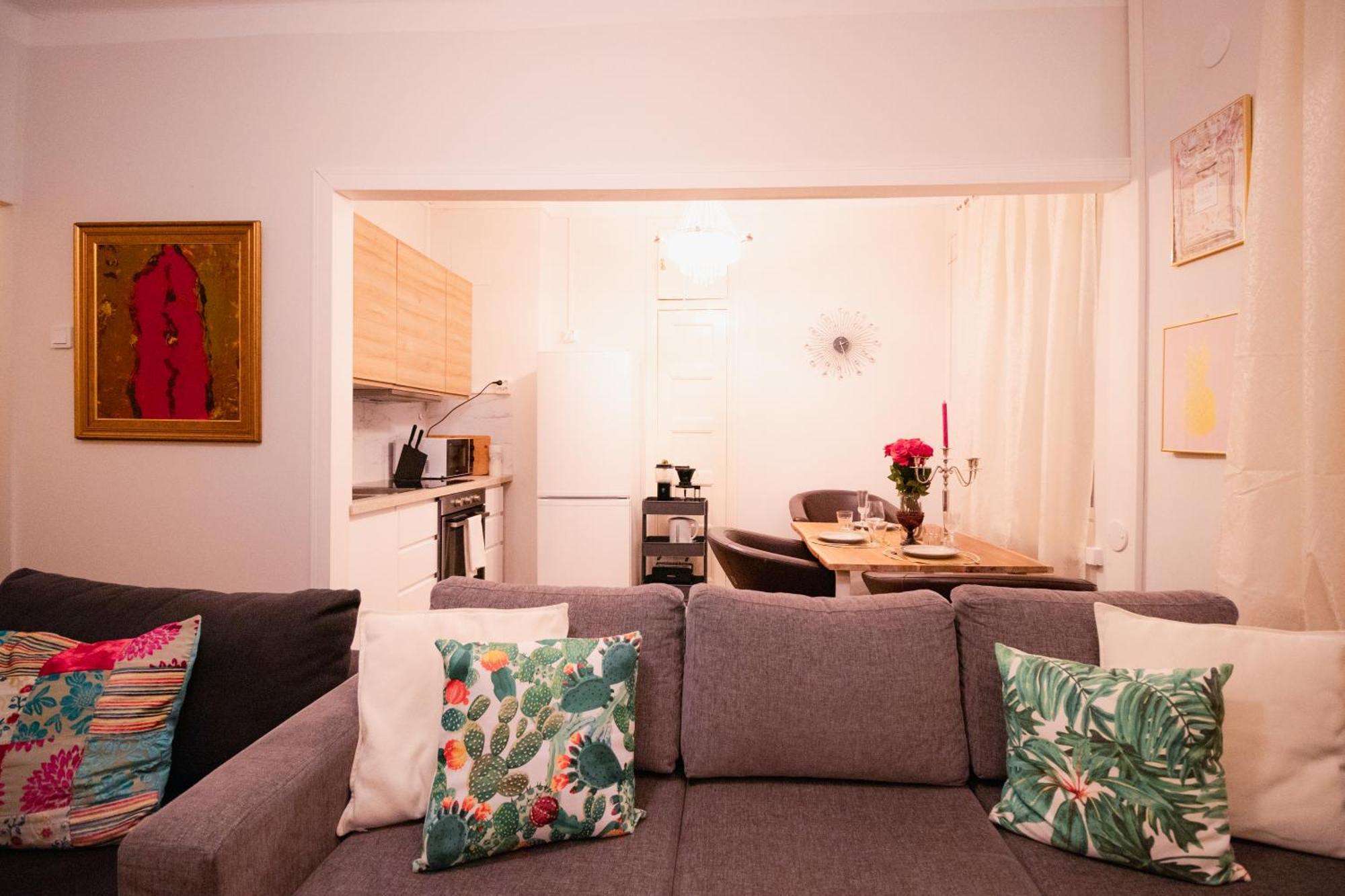 Lovely Flat In The Heart Of Helsinki Exterior photo